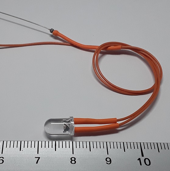 LED 5mm Giallo Lampeggiante Rapido 2.5Hz - Scegli Quantità: 10, 25 O 100 Pezzi